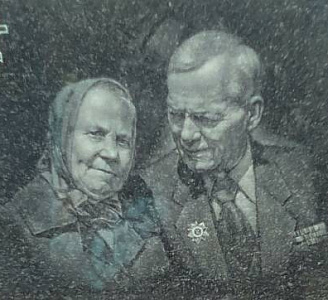 Как правильно подобрать фото для портрета на памятник